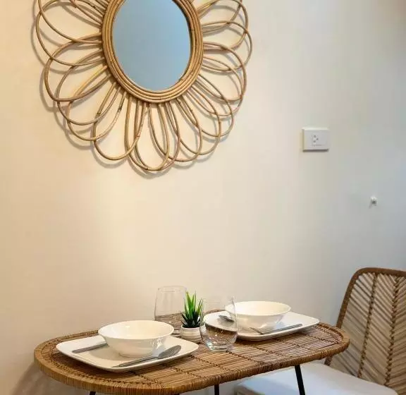 Prisma Residences By La Casa Staycation