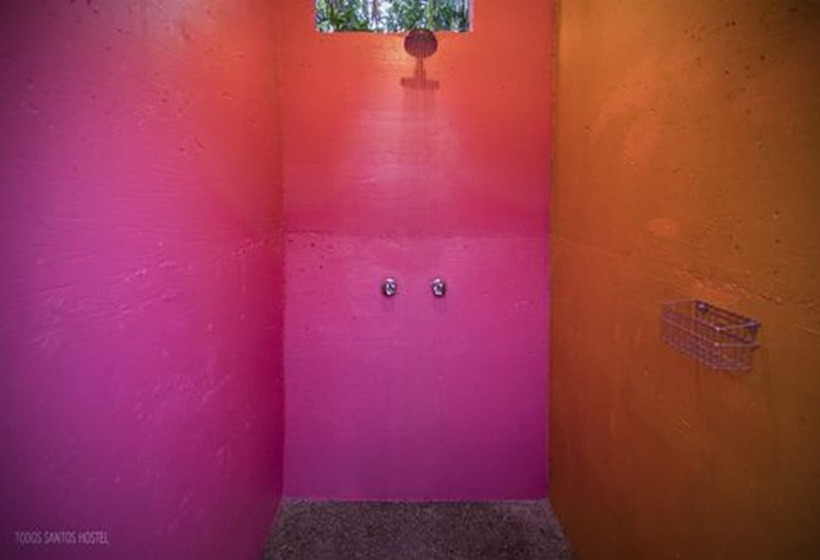 Todos Santos Hostel