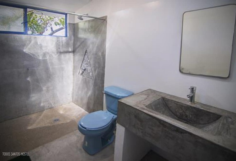 Todos Santos Hostel