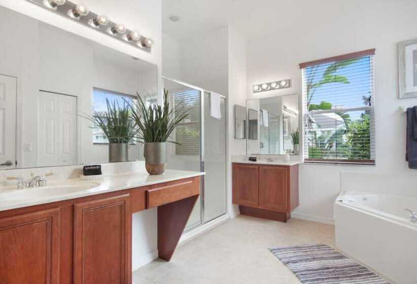 Velleux Escape At Reunion Resort By Shine Villas