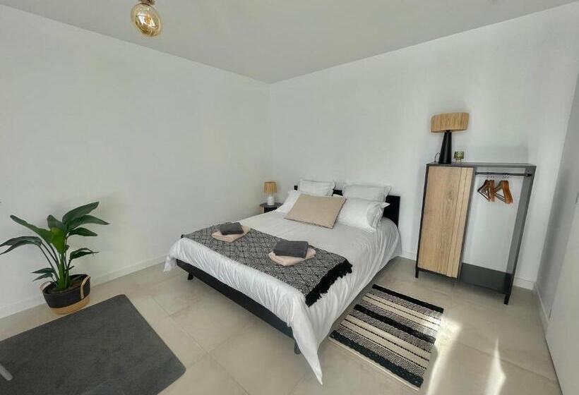 Appart Ici Numéro 2 Spacieux Studio Tout équipé