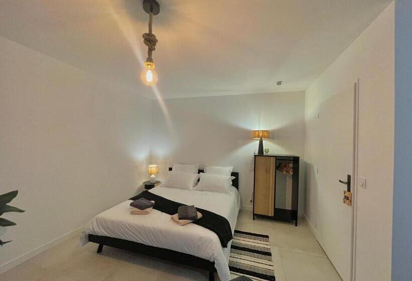 Appart Ici Numéro 2 Spacieux Studio Tout équipé