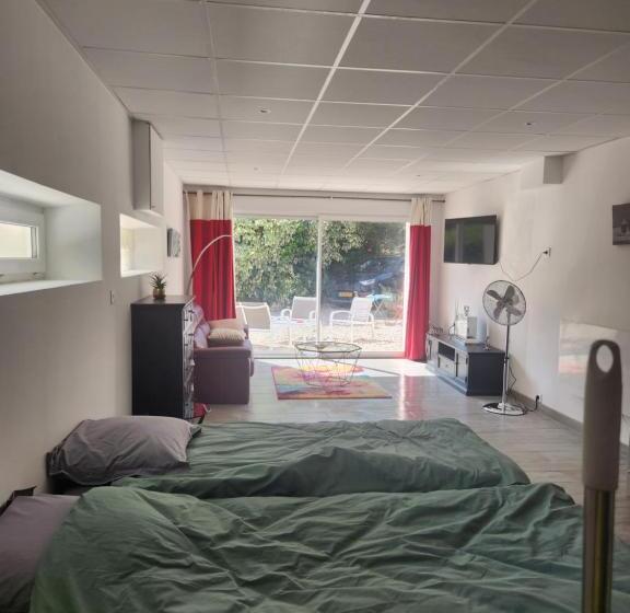 ベッドアンドブレックファースト Le Mazet