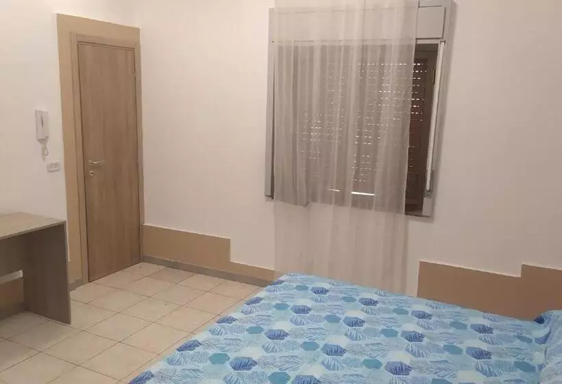 تختخواب و صبحانه Lino S House