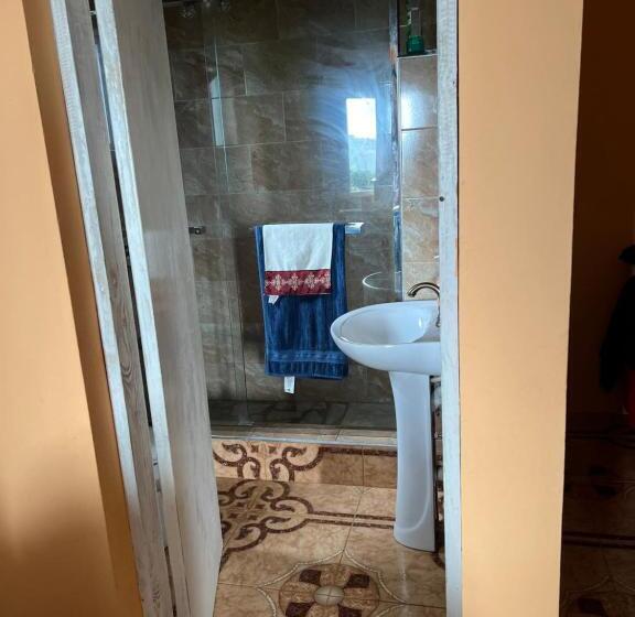 تختخواب و صبحانه O T On The Rise