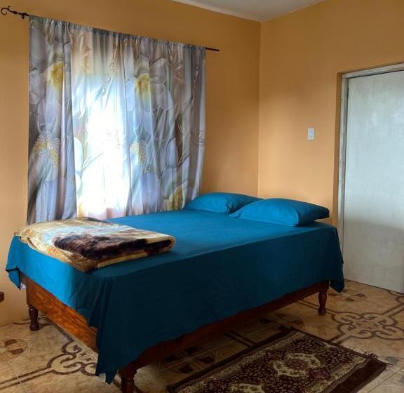 تختخواب و صبحانه O T On The Rise