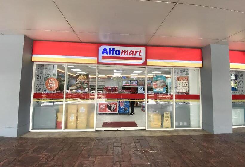 Condo Unit Near Moa, Picc, Us Embassy And Airport