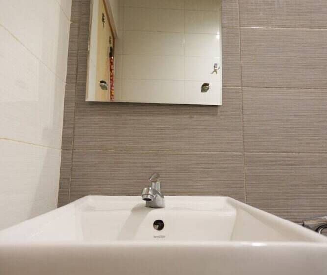 Hotel Oyo 93667 Penginapan Pelangi