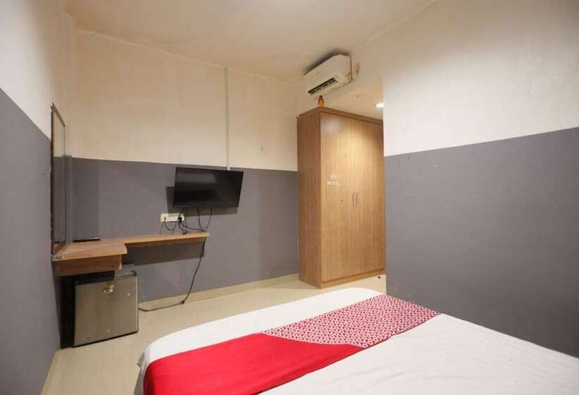 Hotel Oyo 93667 Penginapan Pelangi