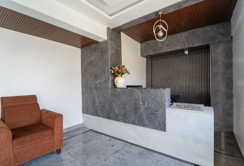 Hotell Treebo Skydale Premium Suites, 1500 Mtrs From Ooty Lake