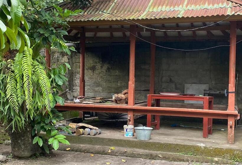 Oyo 93617 Hotel Lanang