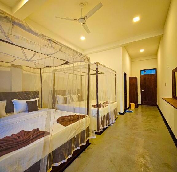 Pensionat Elite Safari Resort