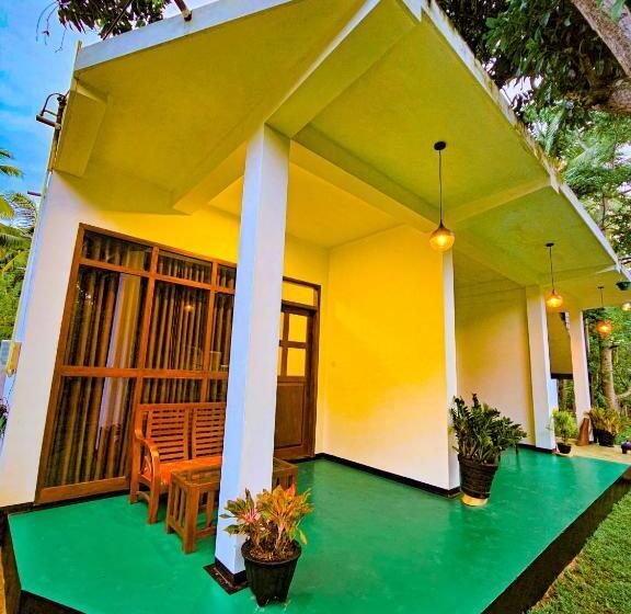 Pensionat Elite Safari Resort