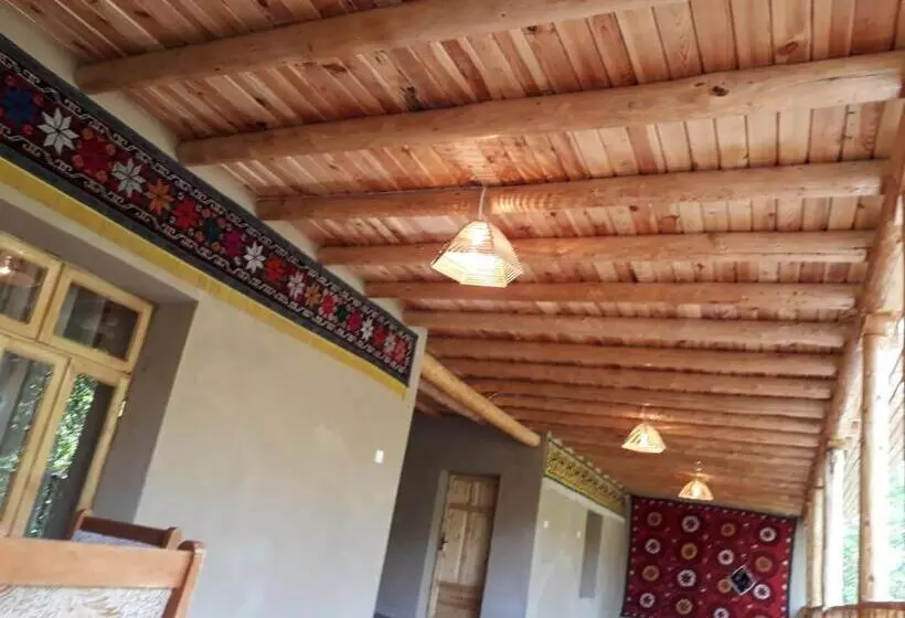 ペンション Nuratau Mountain Ulug Bek Homestay