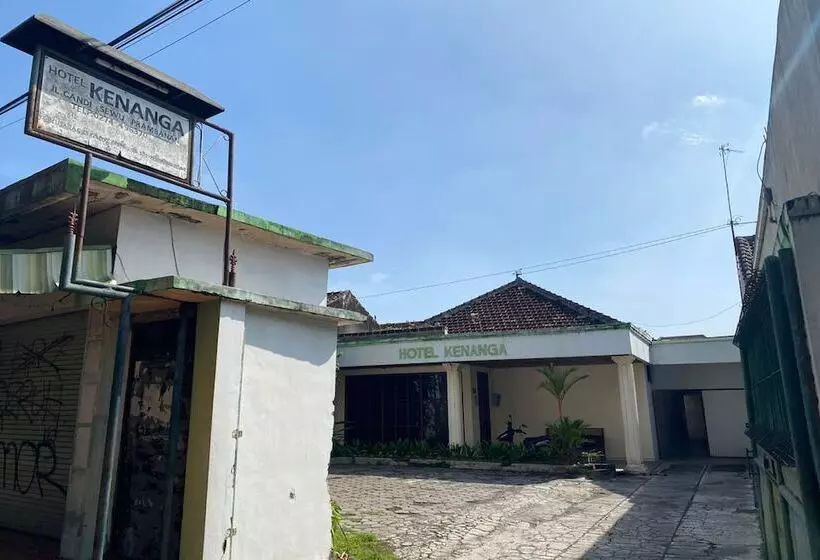 Spot On 93562 Hotel Kenanga 1