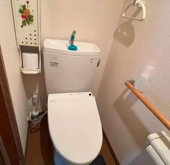 福井駅から徒歩2分の1棟貸切民泊 最低限福井駅前