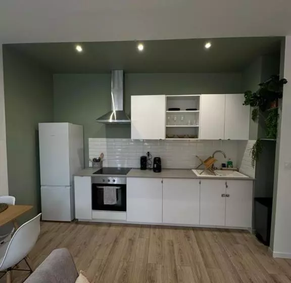 تختخواب و صبحانه La Chambre Bleue