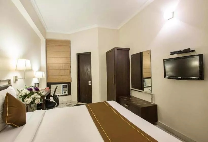 Collection O Hotel Arch Inn