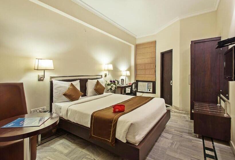 Collection O Hotel Arch Inn