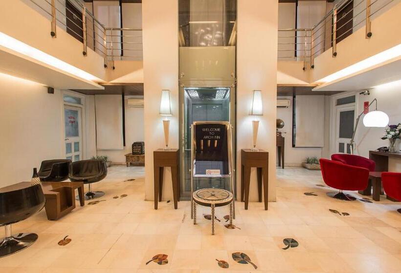 Collection O Hotel Arch Inn