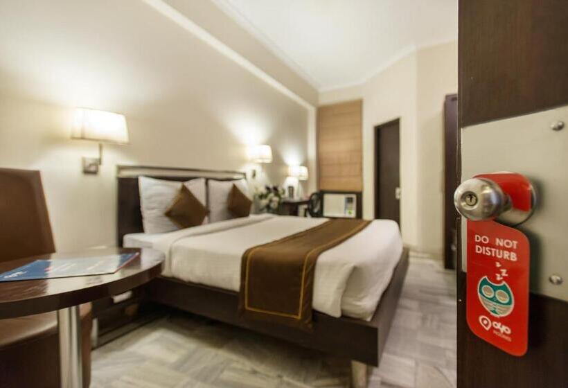 Collection O Hotel Arch Inn