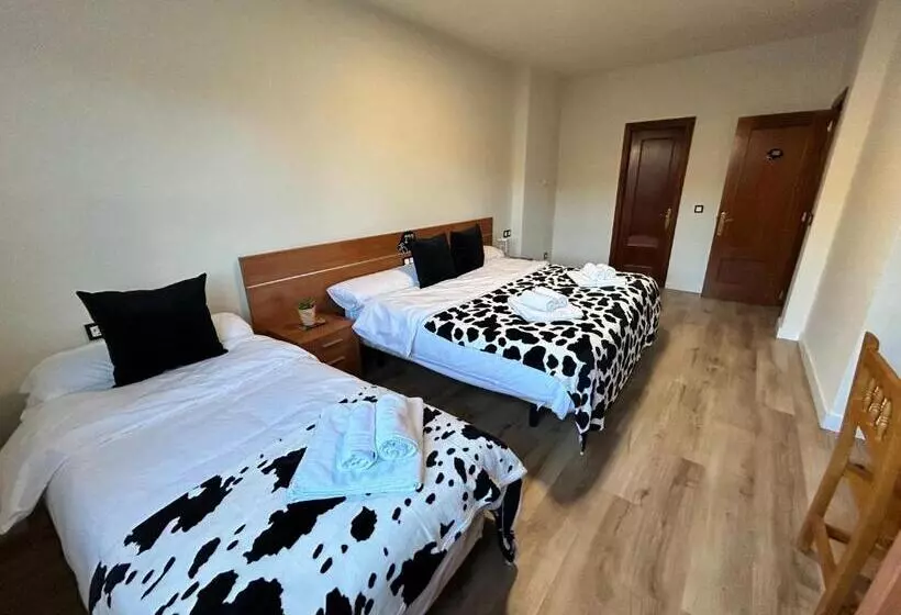 ホテル Bicis & Vacas