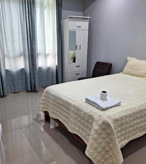 فندق Hospedaje Huamani & Mi Casa