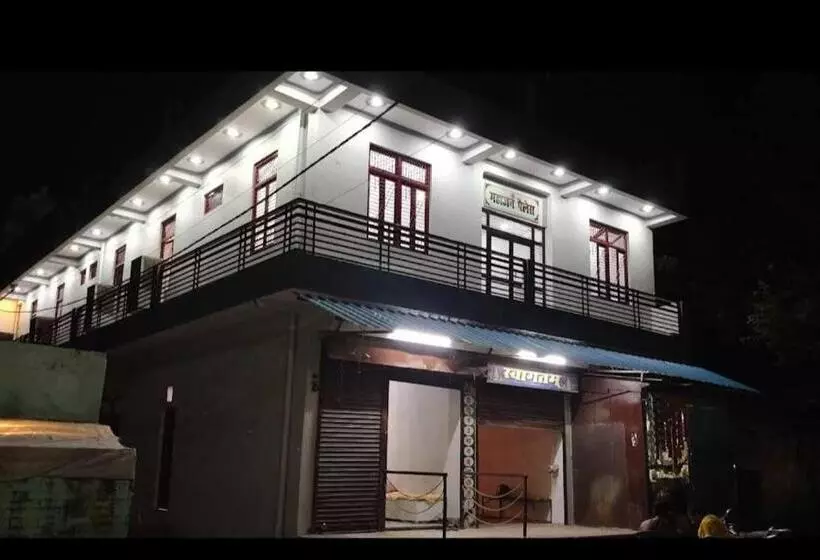Hotelli Mahajan Palace And Lodge