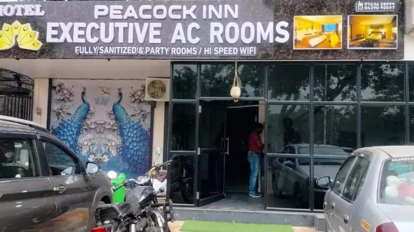 ホテル Peacockinn