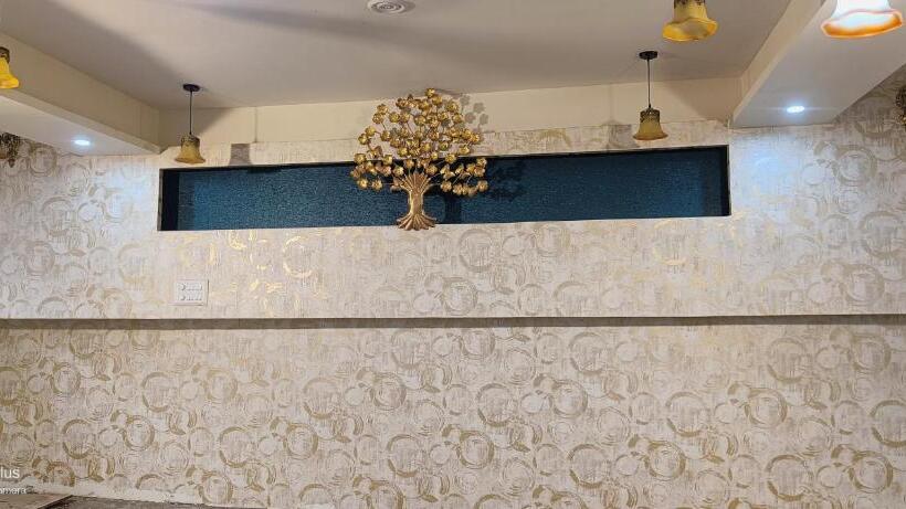 هتل Rr Palace Hall Booking