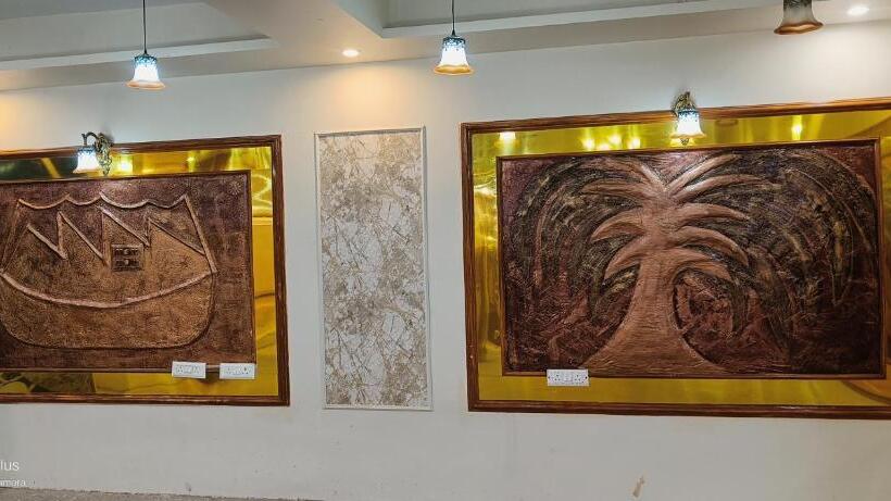 هتل Rr Palace Hall Booking