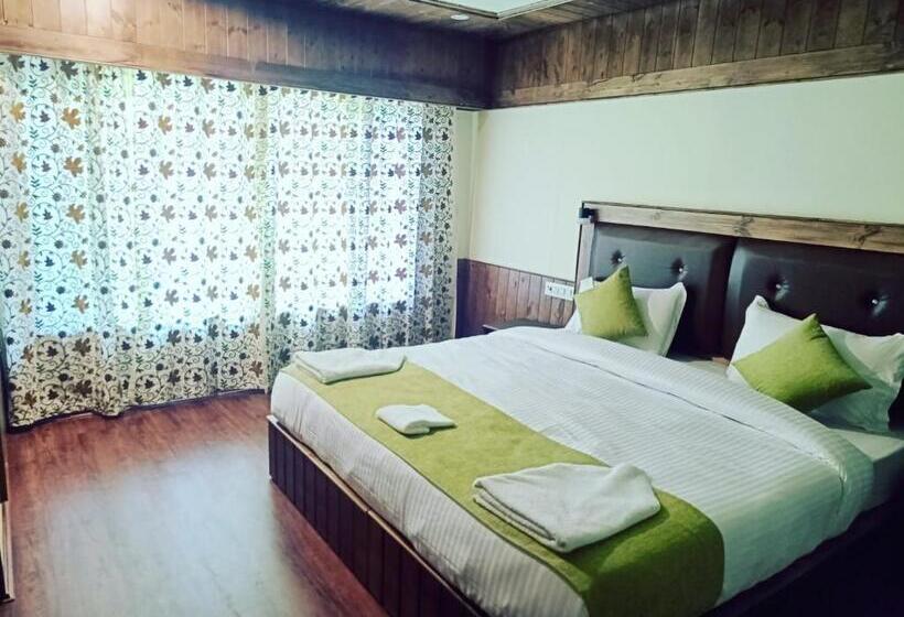 Hotell The Posh Residency