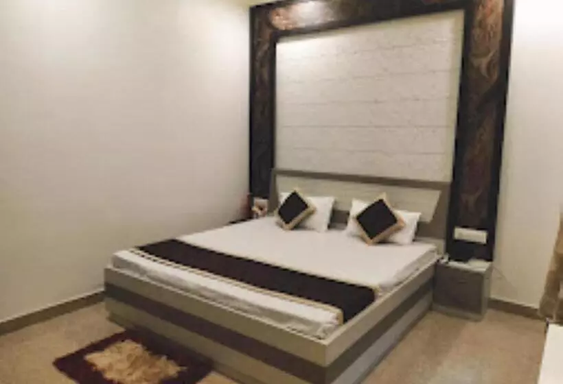 Hotelli The Shree Jee Palace , Mirzapur