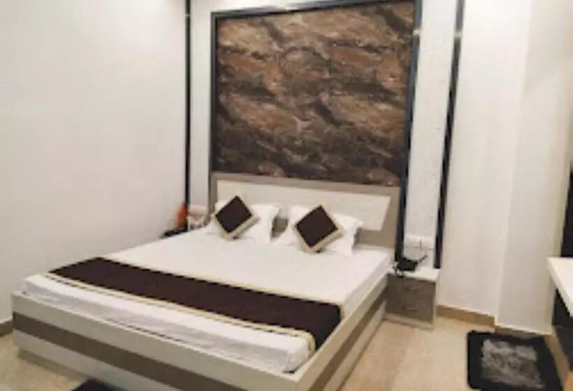Hotelli The Shree Jee Palace , Mirzapur