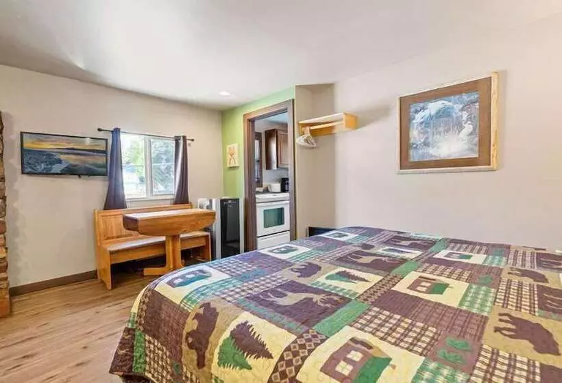 مُتل Fox  N Bear Cottages