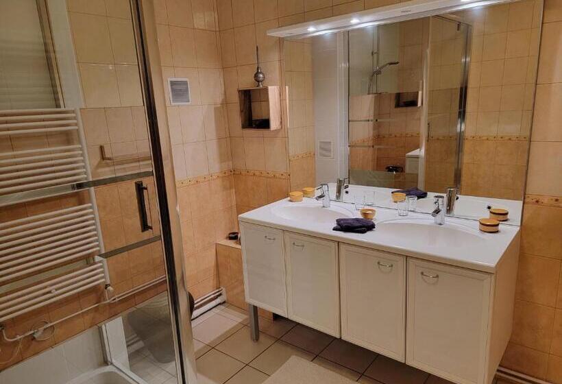 پانسیون Domaine Bassy