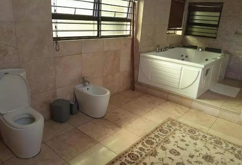 Majatalo The Mansion Lodge