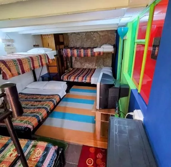 ペンション Zipa Hostel