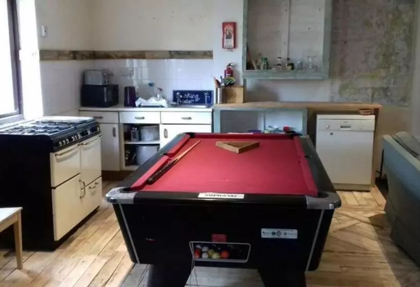 ユースホステル Camp Hillcrest Bunkhouse