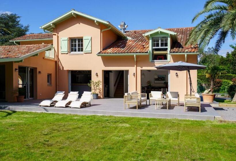 Bed and Breakfast La Conciergerie Biarritz