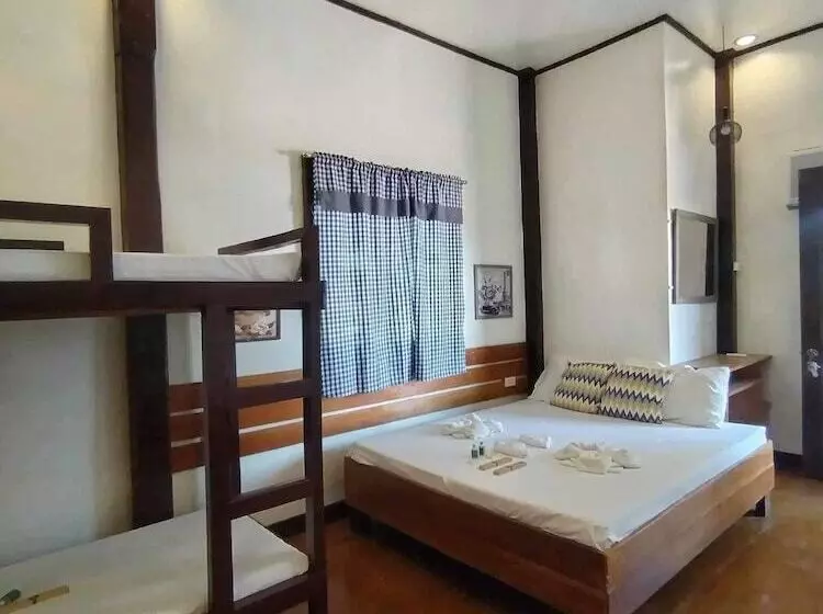 ホテル Anaya Inn And Restobar