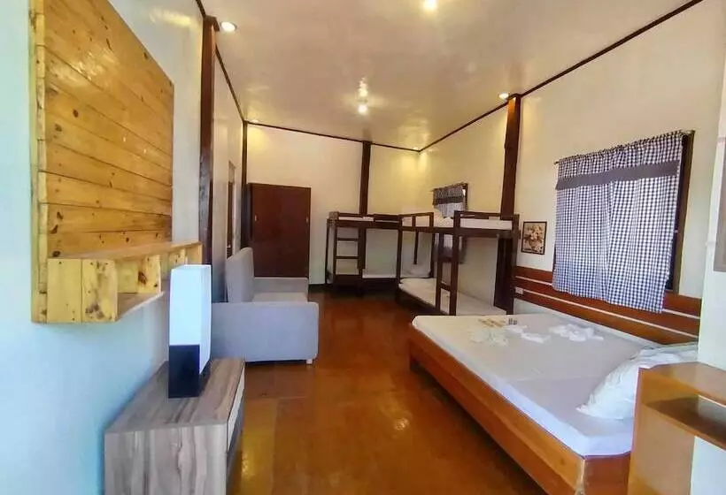 ホテル Anaya Inn And Restobar