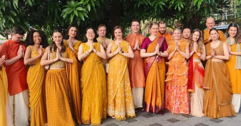 בית מלון כפרי Angels Nest Home Stay 2 Acra Private Plantation Balconey Sunrice View Near Ngarhole Wild Life , Kuru