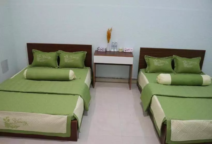 Hotelli Mộc Coffee