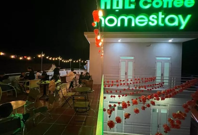 Hotelli Mộc Coffee