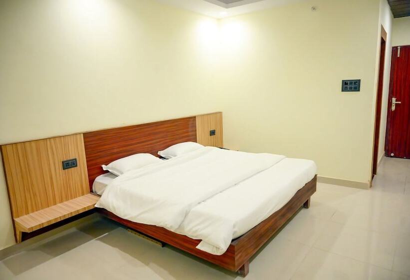 Hotell Sri Ram Janki Palace