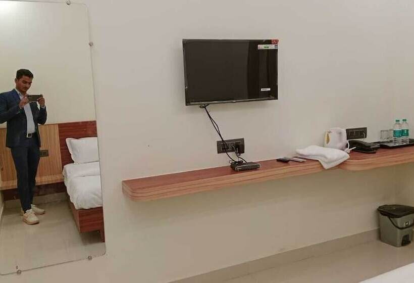 Hotell Sri Ram Janki Palace