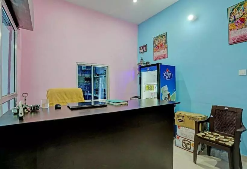 Oyo Paramount Hotel And Restaurant