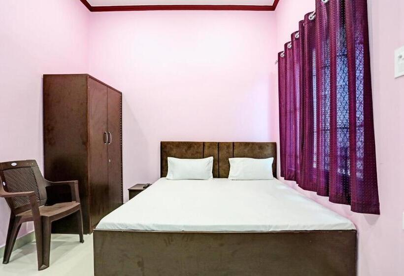 Oyo Paramount Hotel And Restaurant