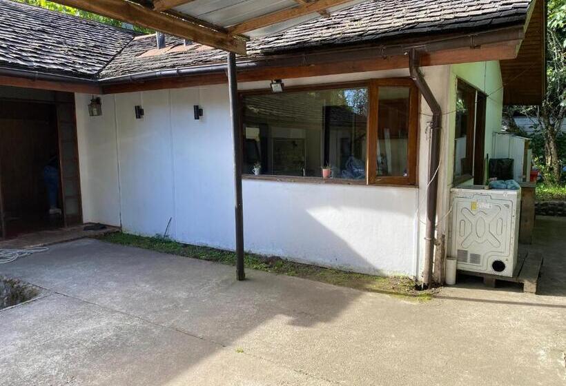 پانسیون Hostal Pelluco